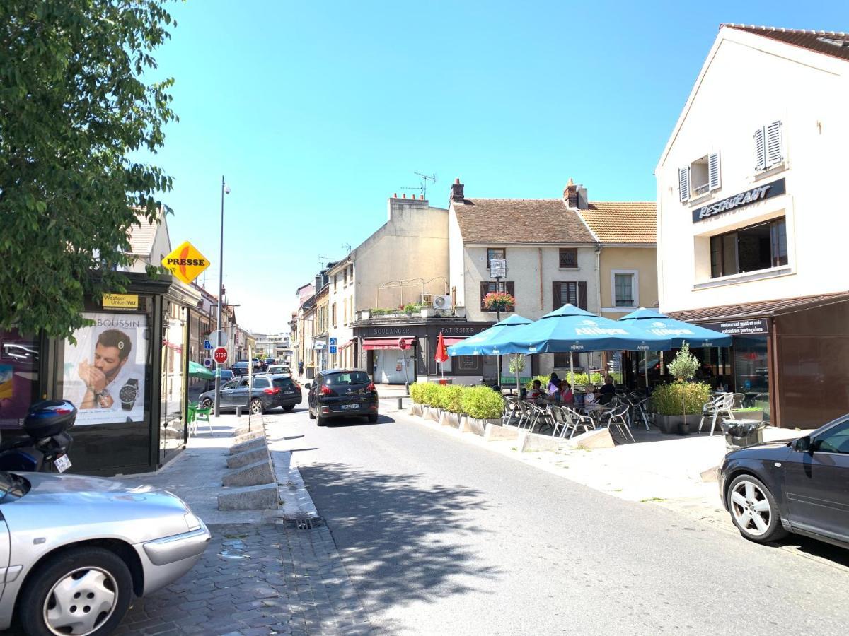 Апартаменти Le Vieux Massy - Rer B 500 M - Tgv 10 Min - Orly 20 Min Екстер'єр фото